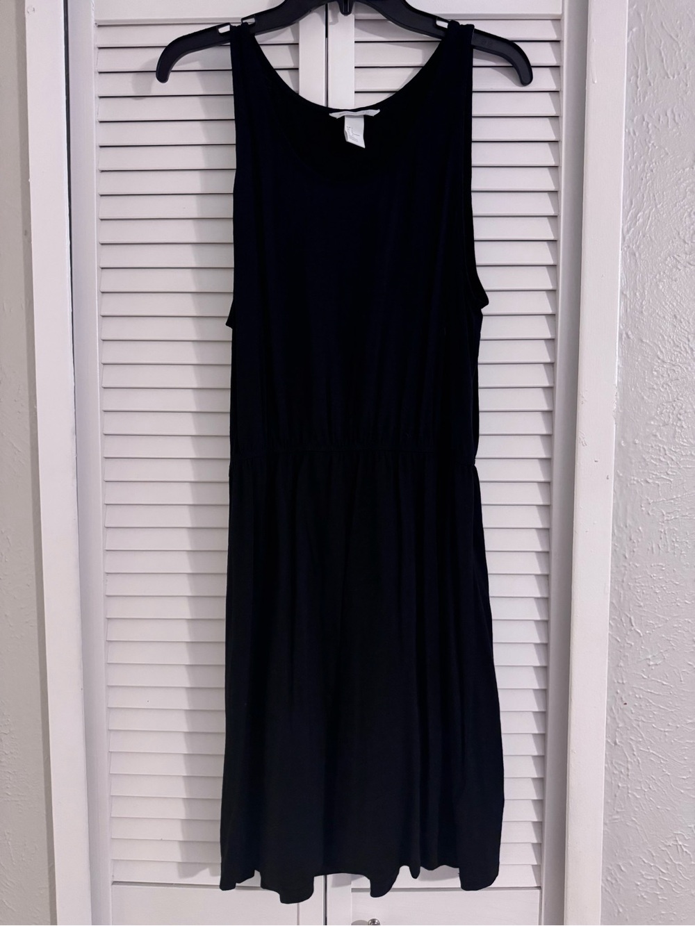 H&M Black Sleeveless Mini Dress